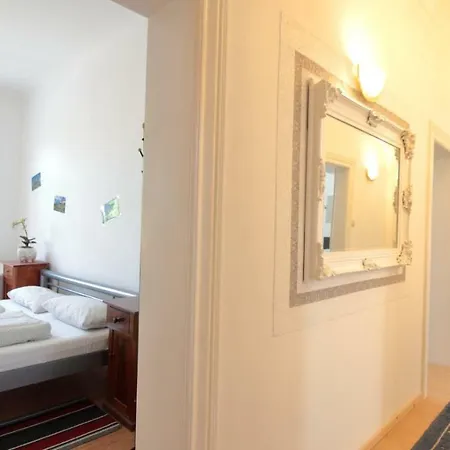 Nice One Apartman